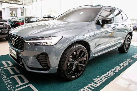 VOLVO XC60 2.0 T8 RECHARGE ULTIMATE DARK AWD GEARTRONIC VOLVO XC60 2.0 T8 RECHARGE ULTIMATE DARK AWD GEARTRONIC